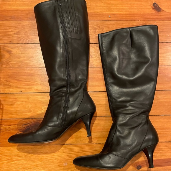 J. Crew Shoes J Crew Extended Calf Black Leather Kitten Heel